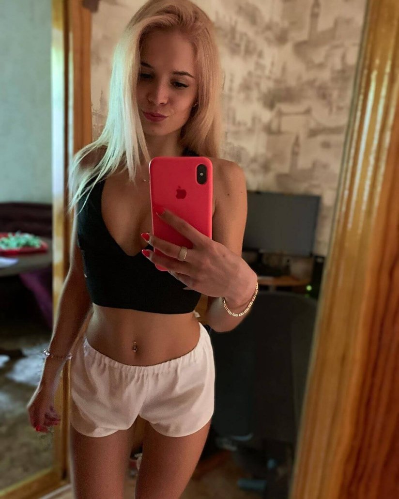 מלאני -נערה אוקראינית סקסית ומיוחדת-  אזור המרכז